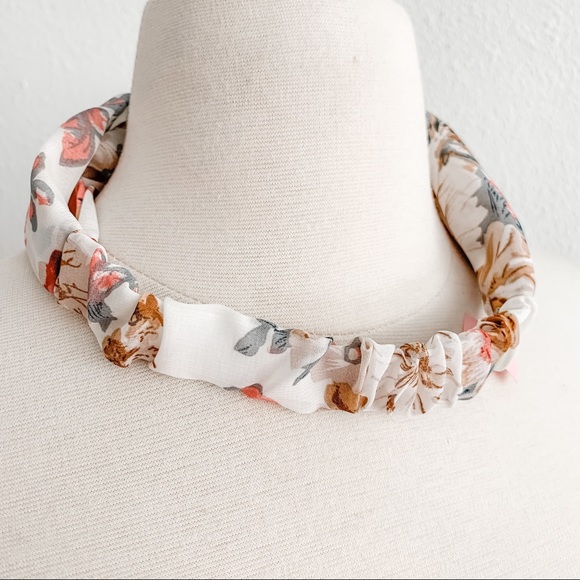 NBW Floral Headband - Picture 4 of 6